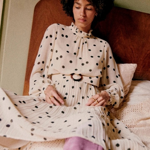 Sezane Dresses & Skirts - NWOT Sezane Musa Midi Dress